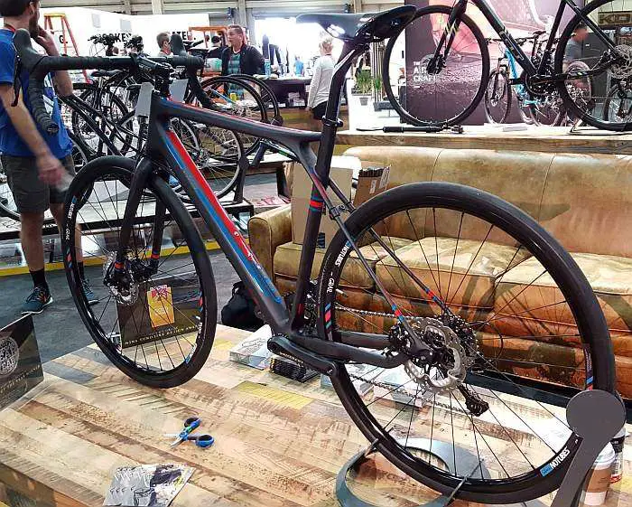 Interbike 2015 GT Grade Carbon and Alumin i um Gravel Cyclist