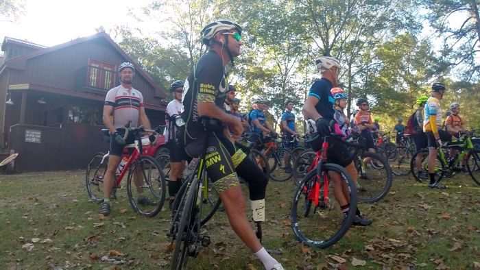 Pre-race rider's meeting.