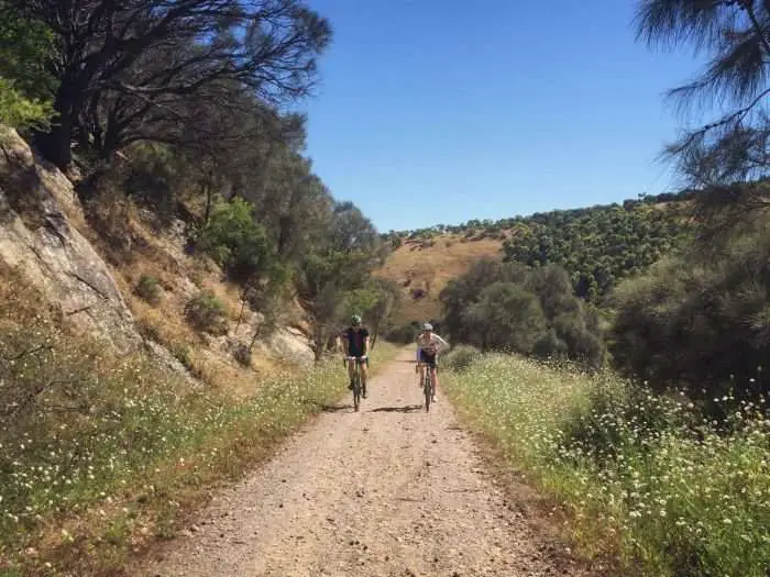 RTR and JOM ascending Old Sellicks Hill. Photo by TSB.