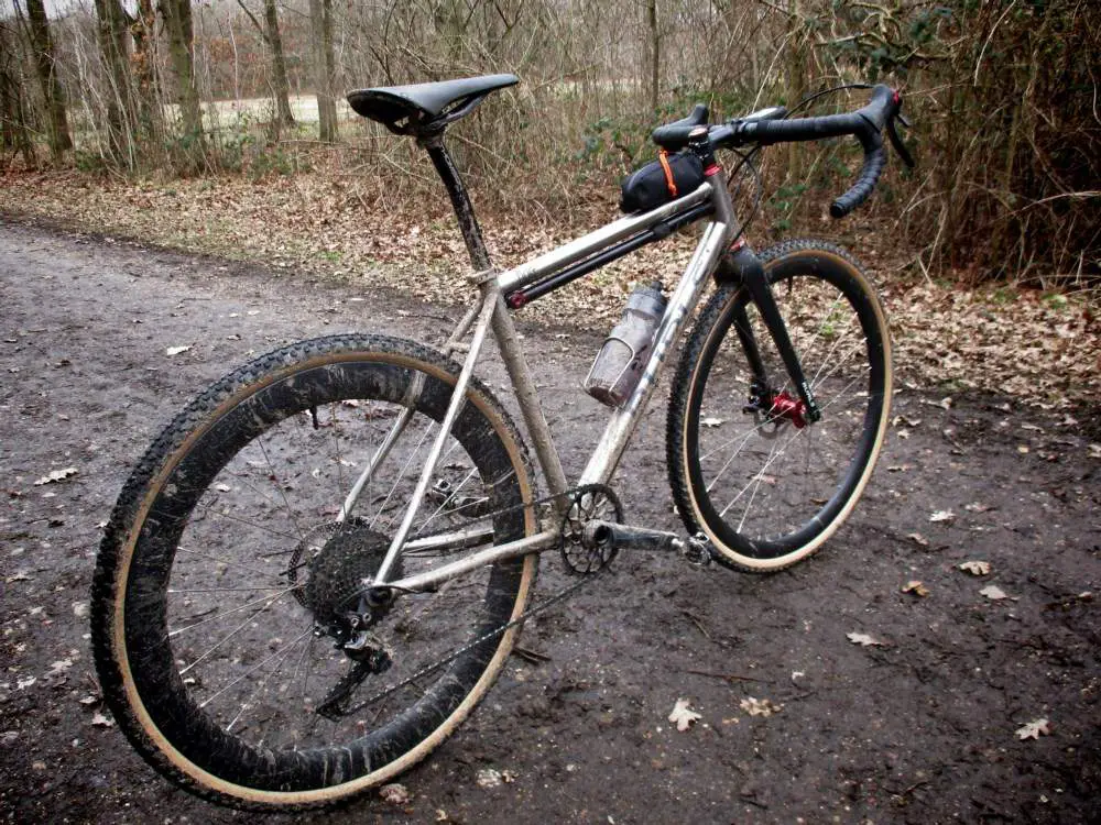 gravel titanium bike
