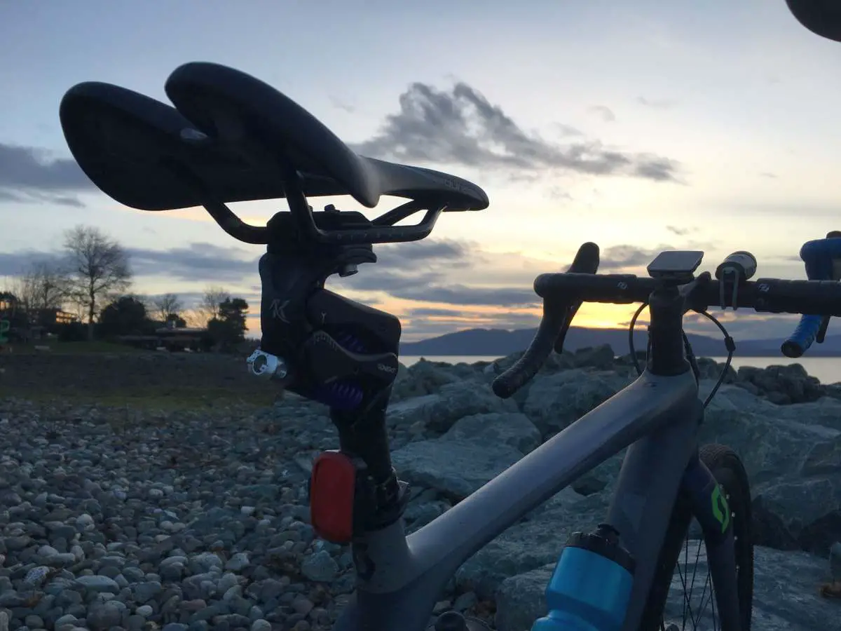 cirrus cycles kinekt body float seatpost review