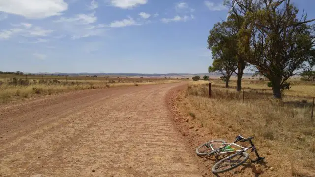 australian gravel cycling