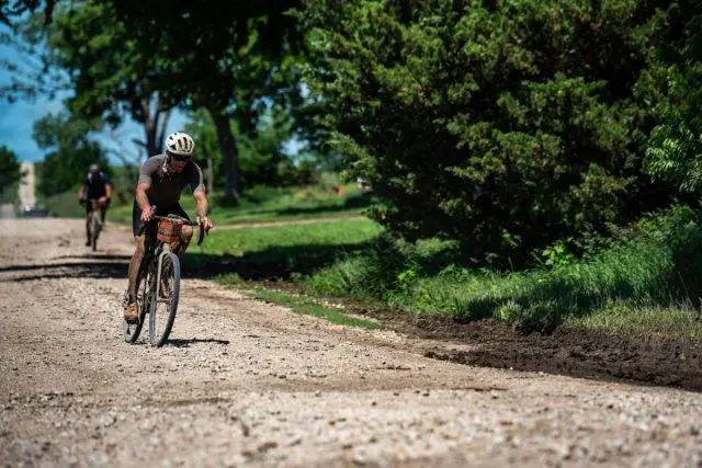 gravel bike tire pressure