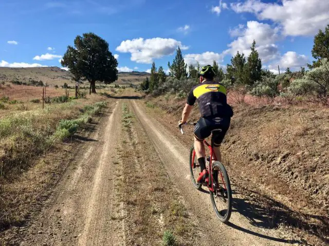 oregon gravel cycling