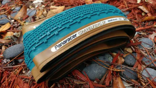 panaracer gravelking colored tires