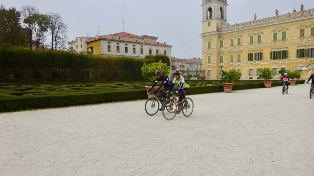 2018 into the gravel parma italy