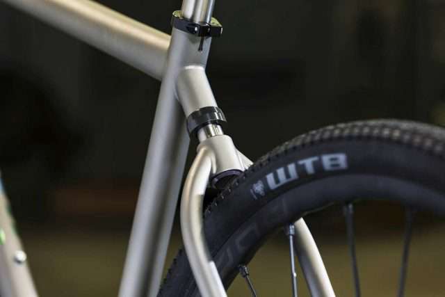 Routt YBB Suspension Titanium Gravel Bike