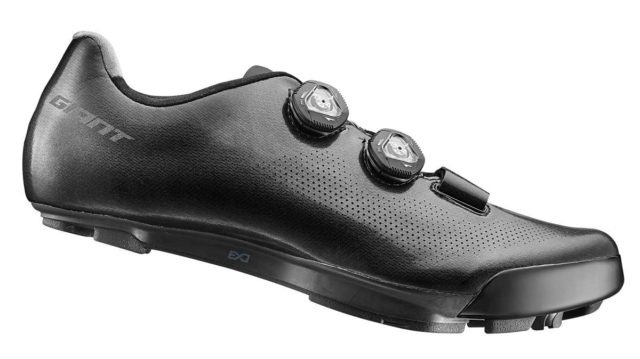 giant bicycles offroad shoes 2019