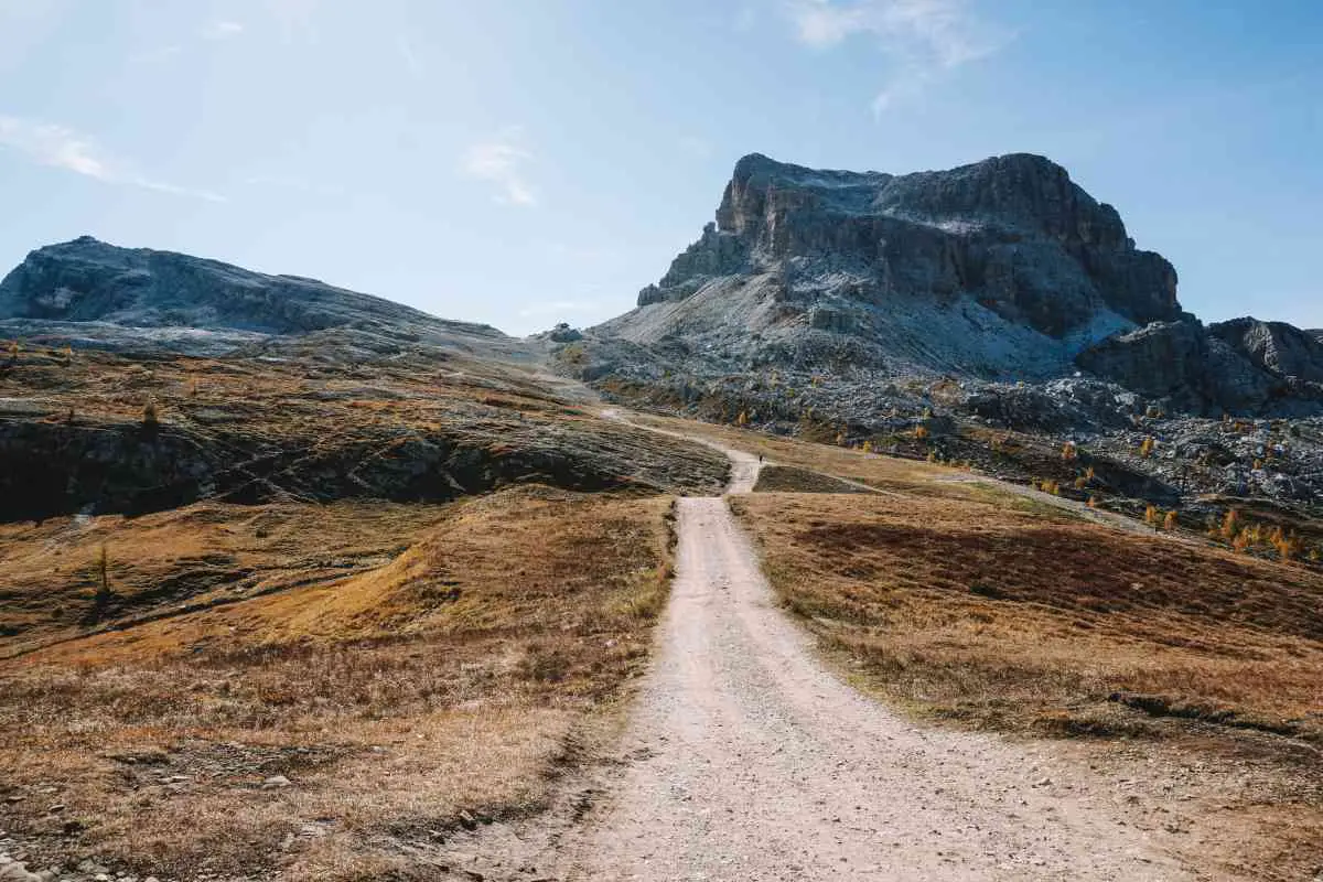 gravel cycling in the dolomites mountains