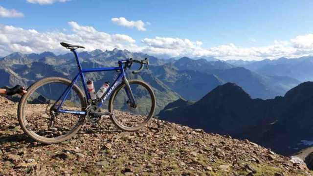 escape to the pyrenees gravel tours