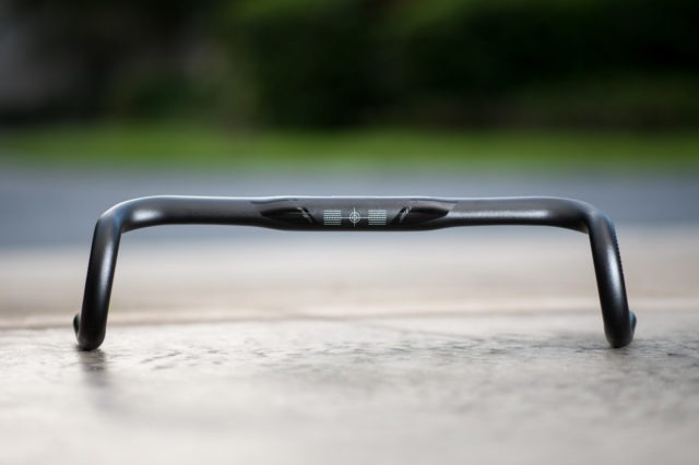 Zipp Service Course SL70 XPLR Handlebar Review