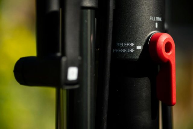 Bontrager TLR Flash Charger Digital Pump Review