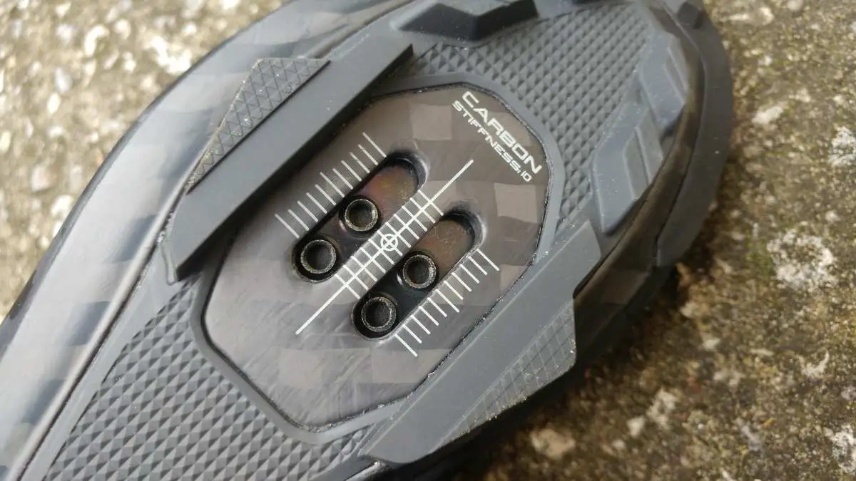Shoe Review: Shimano RX8 Gravel Shoe – The Men’s Specific Edition ...