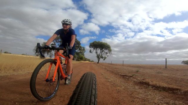 gravel cycling in the barossa valley