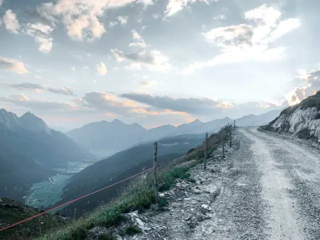 italian alps gravel cycling