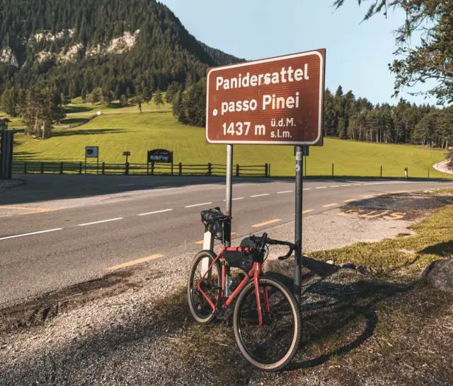 italian alps gravel cycling