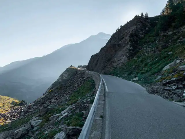 italian alps gravel cycling