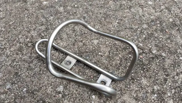 the best bottle cages for gravel cycling