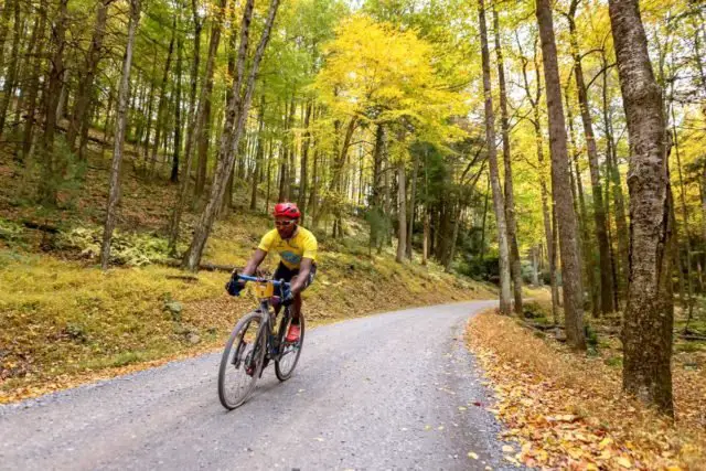 gravel racing in a pandemic unpaved