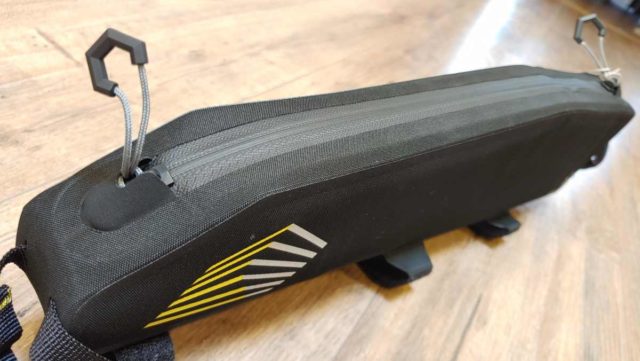 Apidura Racing Long Top Tube Pack Review