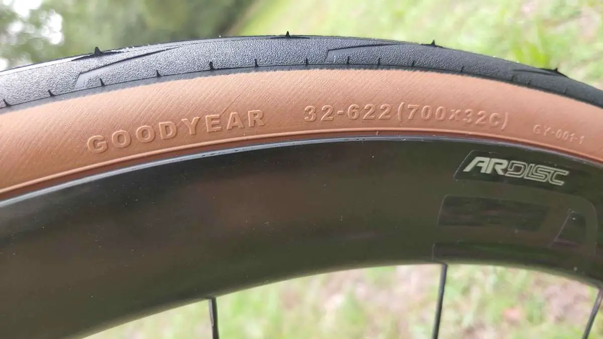 Goodyear Eagle F1 Tubeless Tyre 