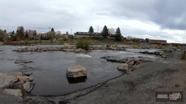 tour downtown bend oregon by bicycle