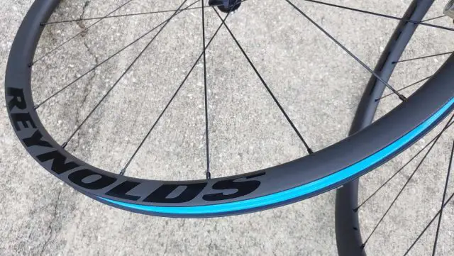 reynolds blacklabel g700 pro wheelset review