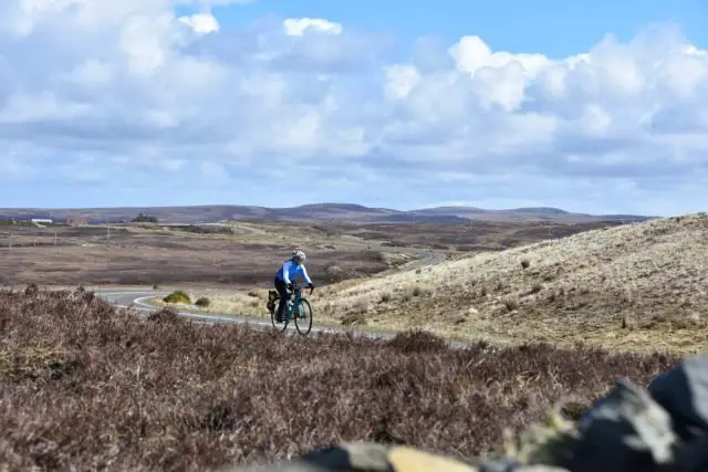 britains best bike ride book review