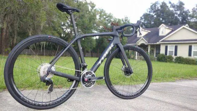 2023 trek domane review