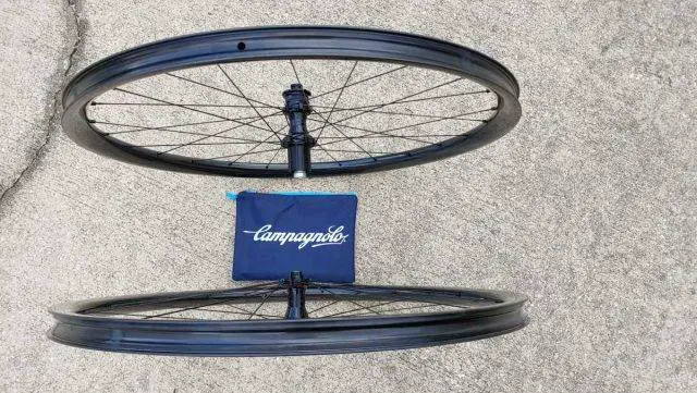 campagnolo levante review