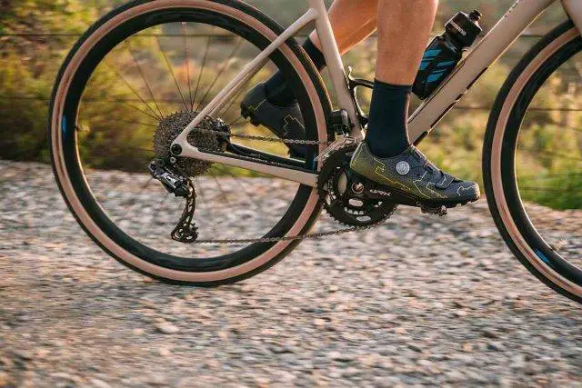 shimano rx801 gravel shoe review