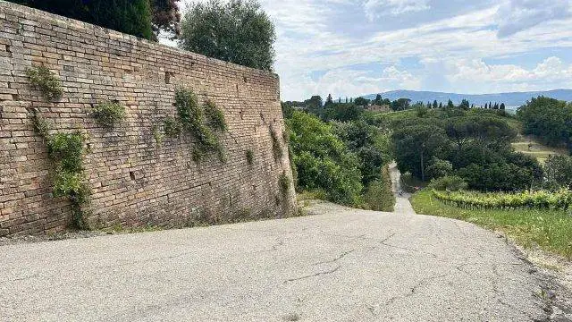 trek travel tuscany gravel trip 2023