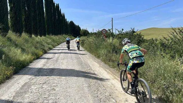 trek travel tuscany gravel trip 2023