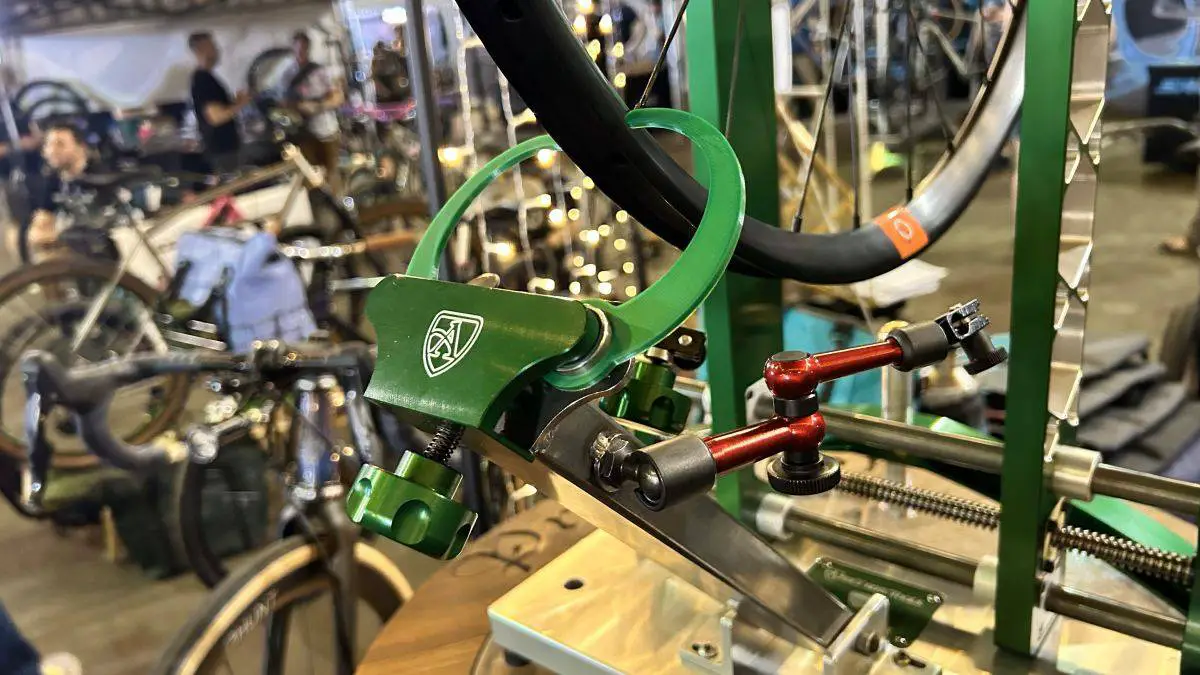 abbey bike tools the truing stand review