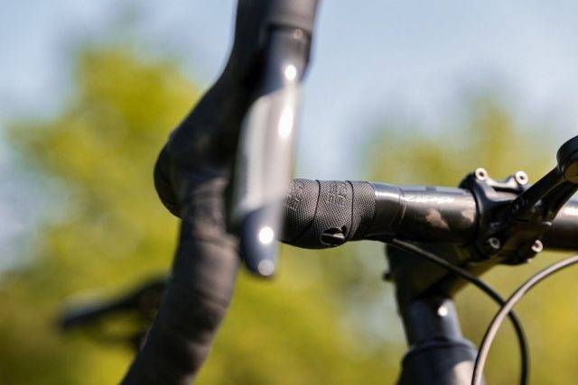 sram apex etap axs review