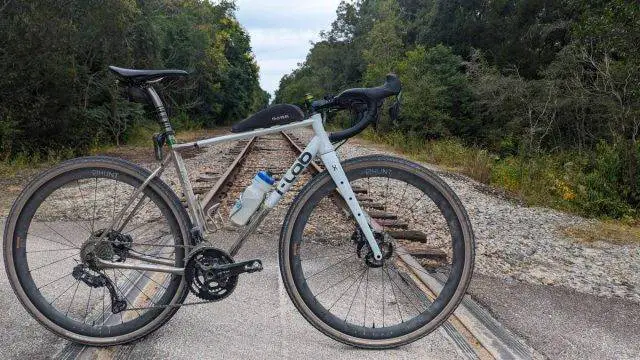 hunt bike wheels 40 carbon gravel race review