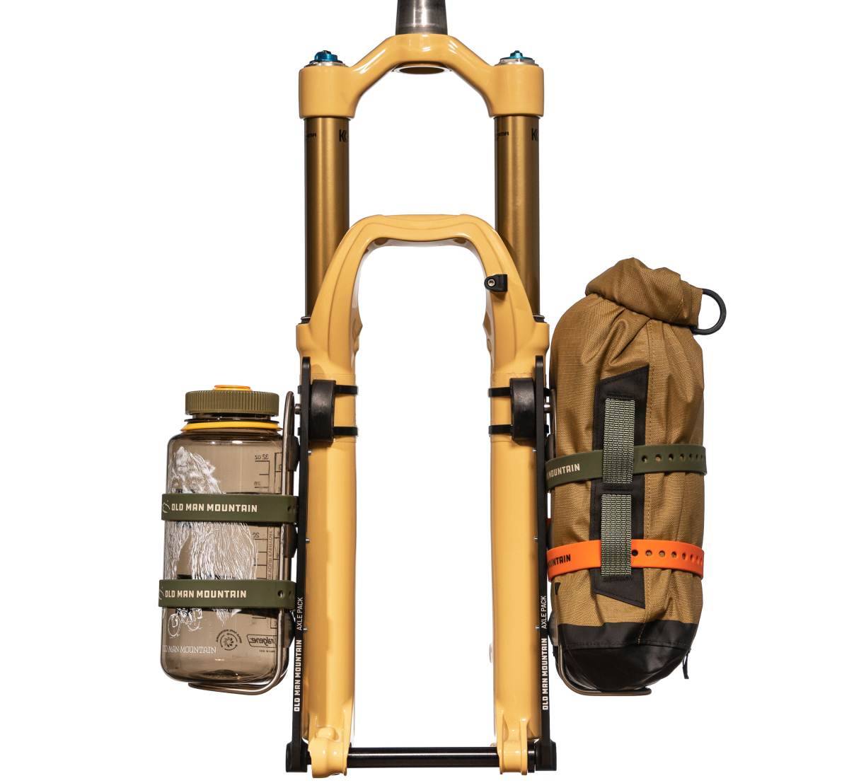old man mountain axle pack review