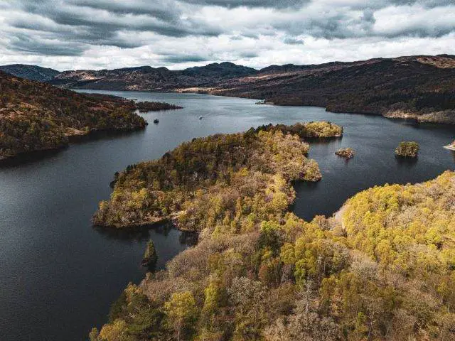 Bikepacking Scotland loch lomond