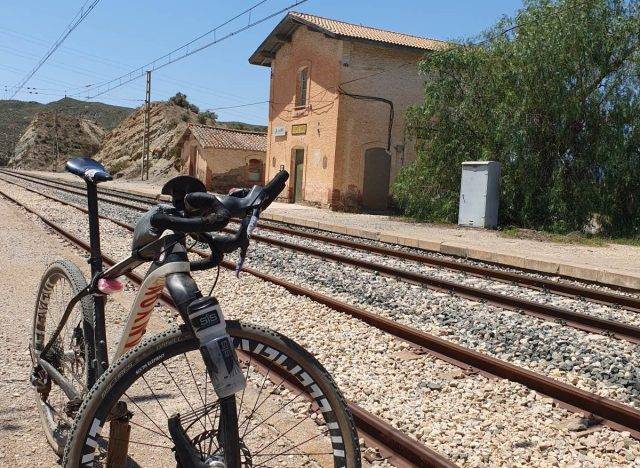 pure mountains two deserts gravel bike tour