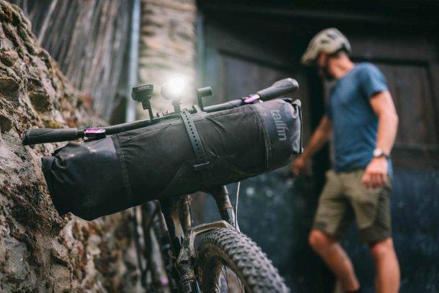 tailfin bar bag system review