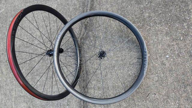 argonaut d33 gravel wheel review