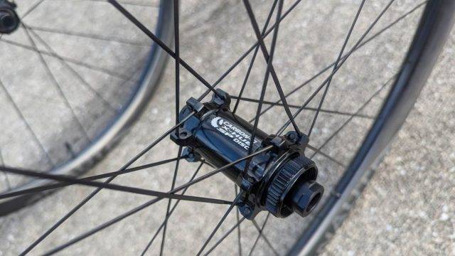 argonaut d33 gravel wheel review