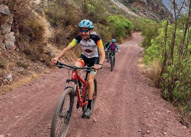 Sacred Valley of Cusco peru gravel cycling adventure