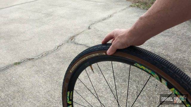 does bicycle rim width affect tire with