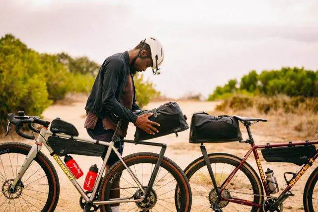 Tailfin launch AeroPack Cargo / AP18 Cargo review