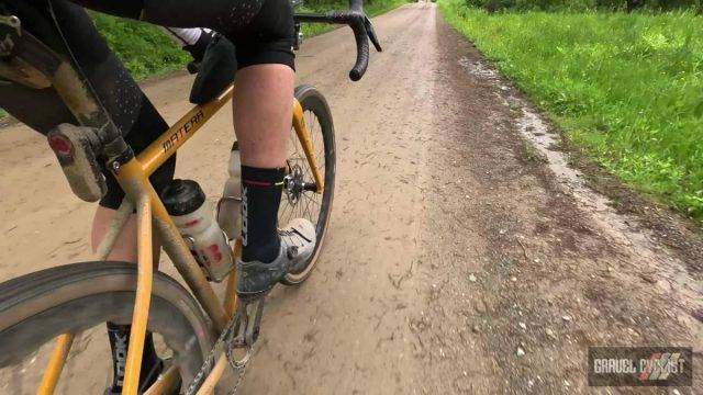 2025 roughneck gravel roubaix