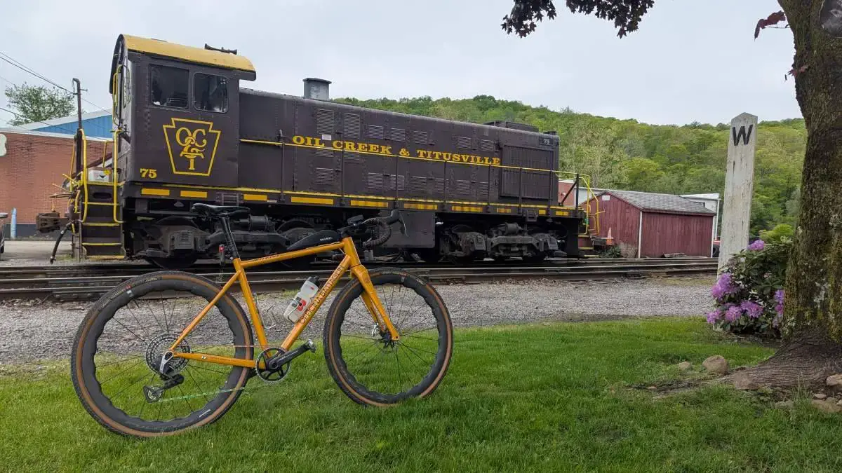 roughneck gravel roubaix 2025