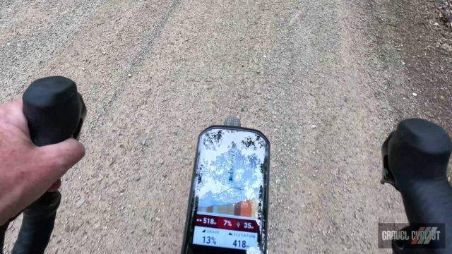 roughneck gravel roubaix 2025