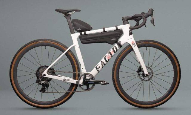 tailfin cycling rear top tube bag review