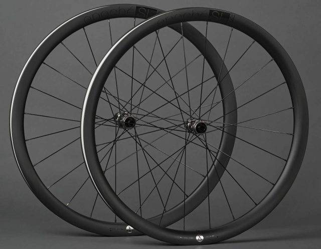 logos components Epoché SL g2 review
